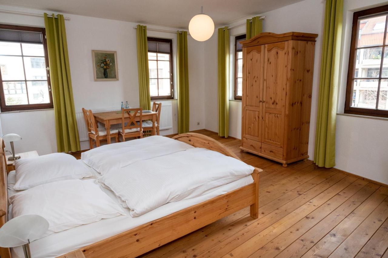 Schlosshotel Hoefingen Leonberg Extérieur photo